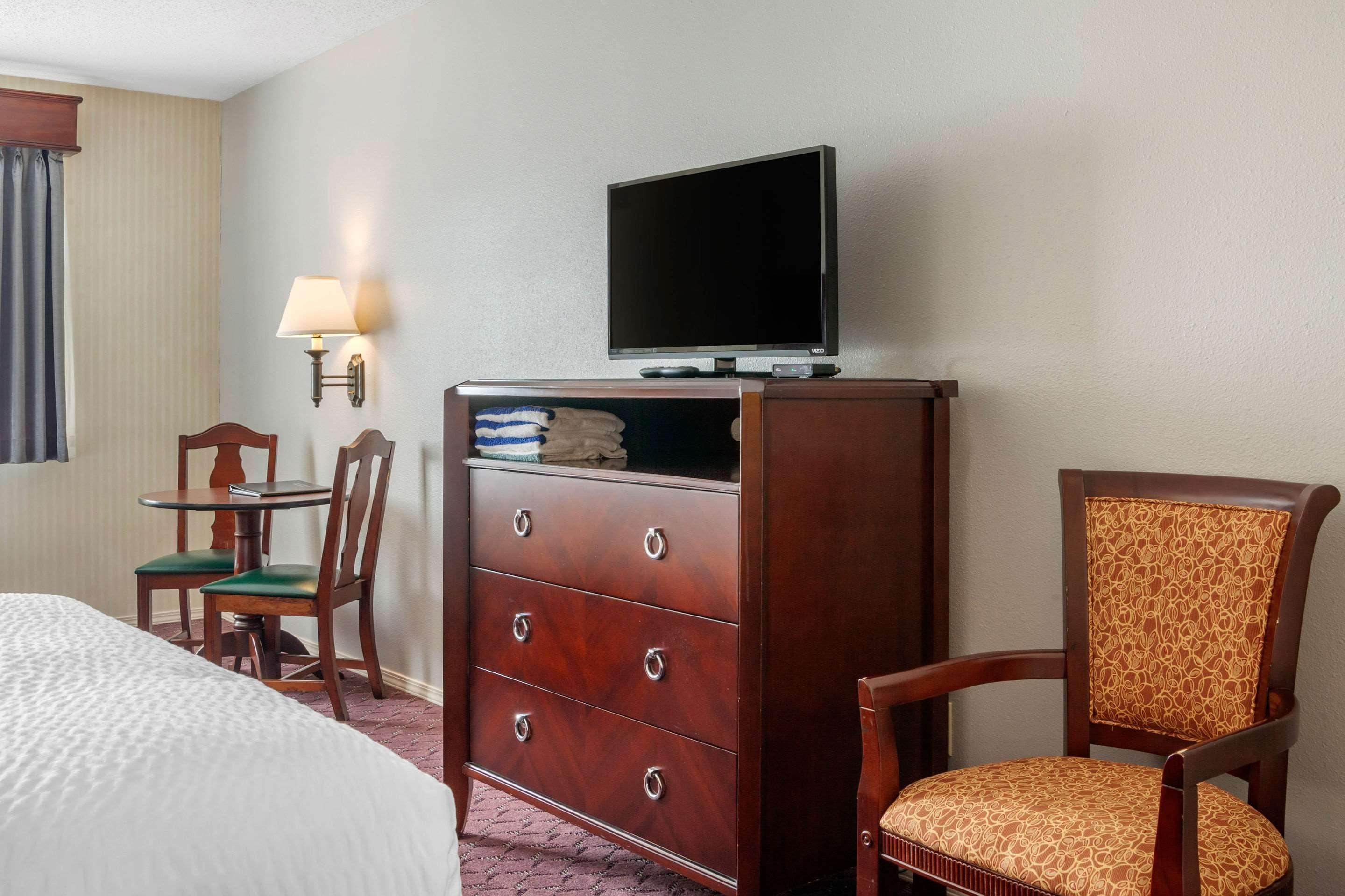 The Wisconsin Hotel & Conference Center Wisconsin Dells Bagian luar foto